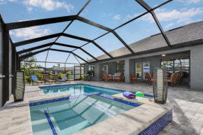 Twinkle Twinkle -BRAND NEW - Heated Pool & Spa, Bicycles - Villa Pelicana